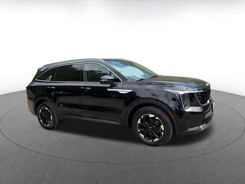 Ebony Black 2024 Kia Sorento S