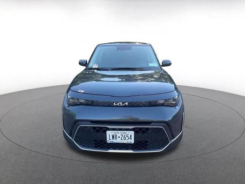 Gravity Gray 2025 Kia Soul LX