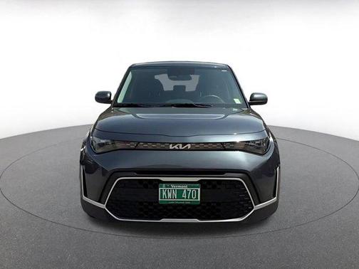 Gravity Gray 2025 Kia Soul LX