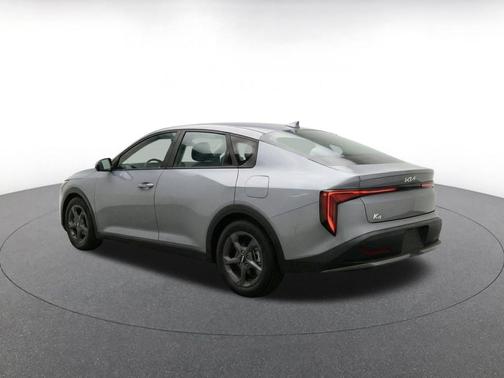 Steel Gray 2025 Kia K4 LXS
