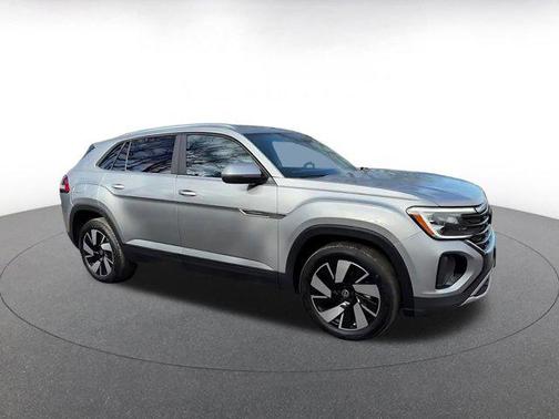 2025 Volkswagen Atlas Cross Sport 2.0T SE w/Technology 4MOTION