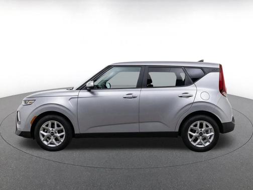 Steel Gray 2025 Kia Soul LX