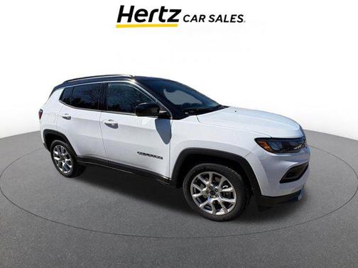 Bright White Clearcoat 2025 Jeep Compass Limited