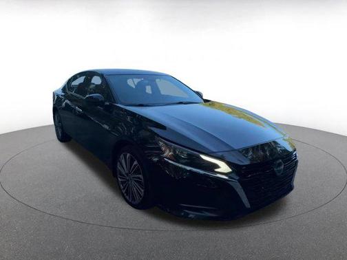 2024 Nissan Altima 2.5 SL