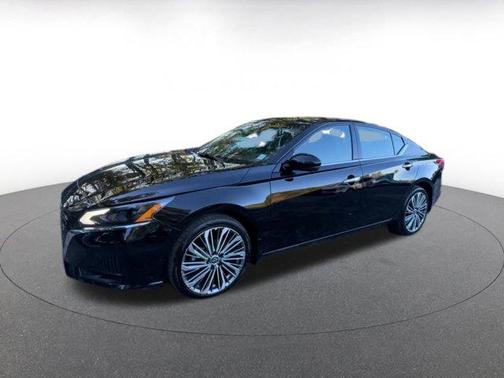 2024 Nissan Altima 2.5 SL