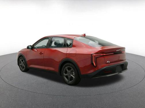 Currant Red 2025 Kia K4 LXS