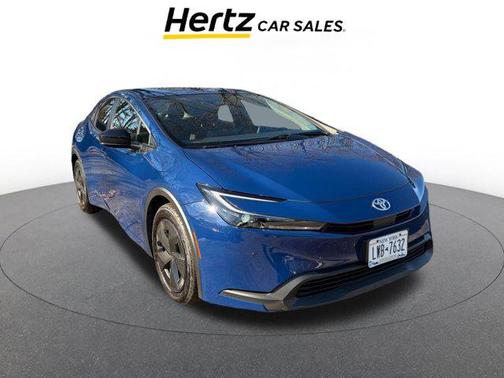 2025 Toyota Prius LE