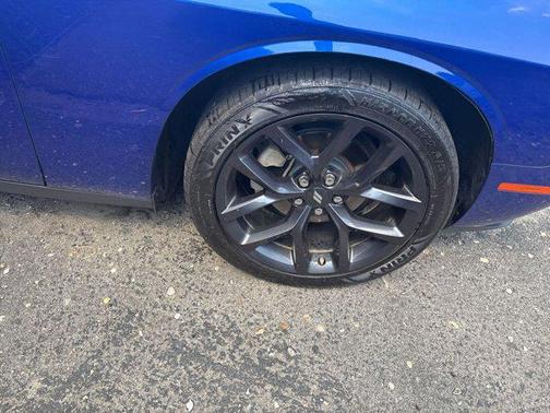 2022 Dodge Challenger SXT