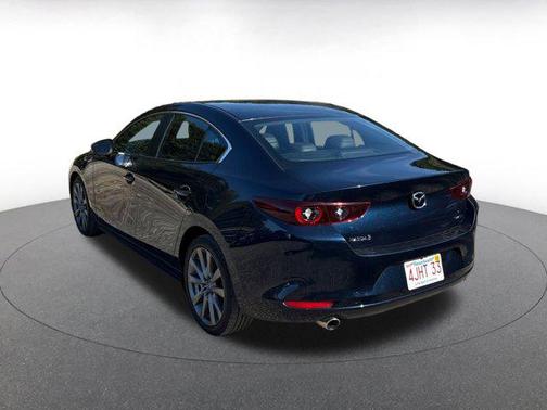 2024 Mazda Mazda3 FWD w/Preferred Package