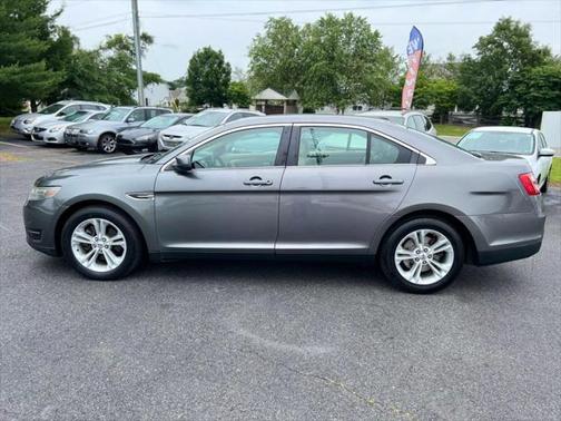 2013 Ford Taurus SEL