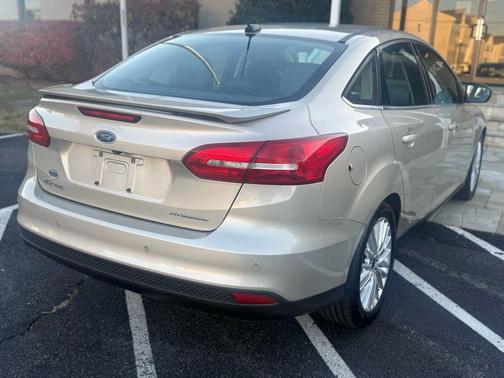 2017 Ford Focus Titanium