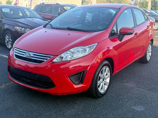 2013 Ford Fiesta SE