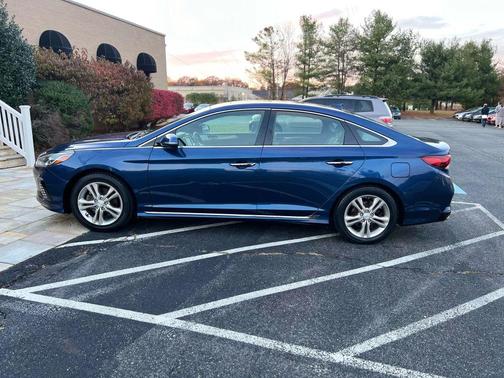 2018 Hyundai SONATA Sport