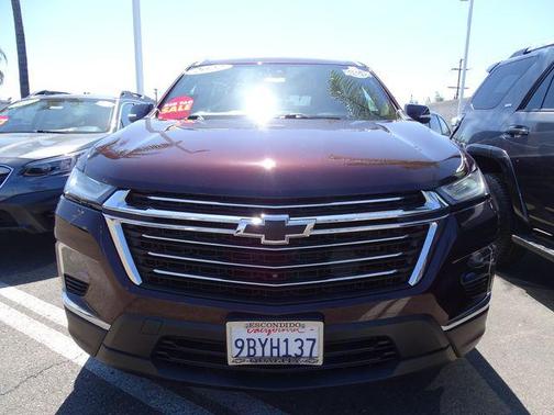 2022 Chevrolet Traverse LT Cloth