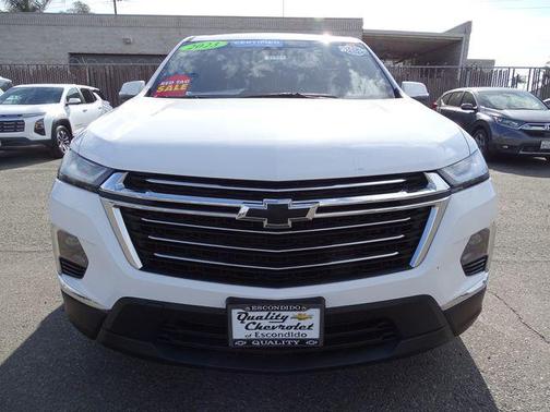 2023 Chevrolet Traverse LT Cloth