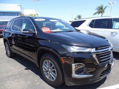 2022 Chevrolet Traverse LT Cloth