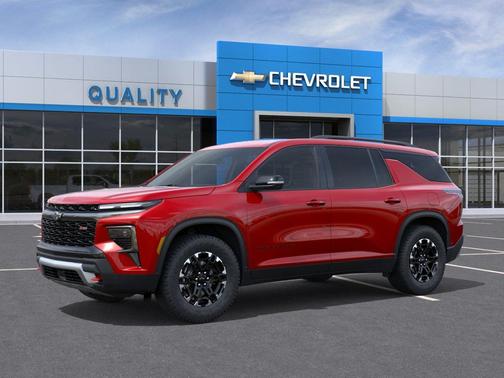 Radiant Red Tintcoat 2027 Chevrolet Traverse AWD Z71