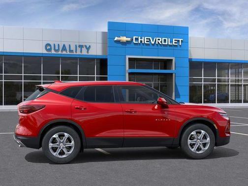 Radiant Red Tintcoat 2026 Chevrolet Blazer 2LT