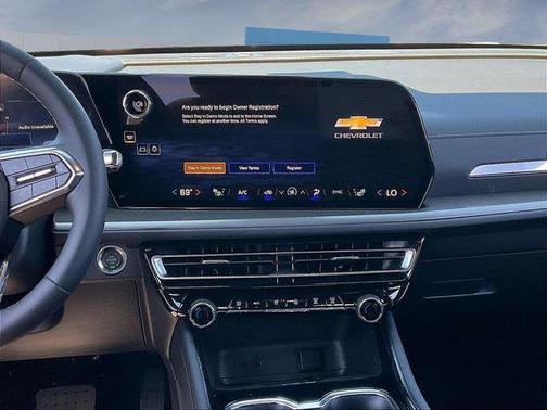 Sterling Gray Metallic 2026 Chevrolet Traverse LT