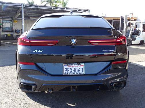 2023 BMW X6 xDrive40i