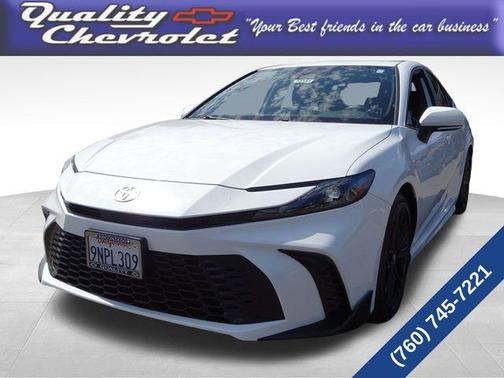 2025 Toyota Camry SE