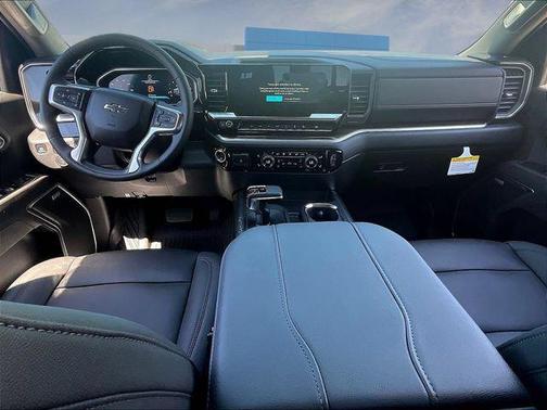 White Sands 2026 Chevrolet Silverado 1500 RST