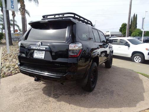 Midnight Black Metallic 2019 Toyota 4Runner TRD Pro
