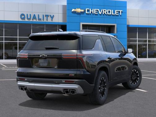Mosaic Black Metallic 2026 Chevrolet Traverse AWD Z71