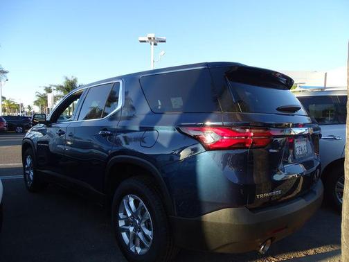 2022 Chevrolet Traverse LS
