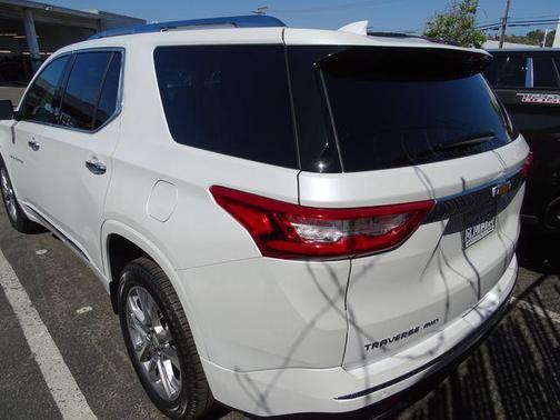 2021 Chevrolet Traverse Premier