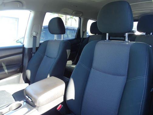 2020 Nissan Pathfinder SV 2WD