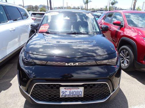 Black 2023 Kia Soul LX