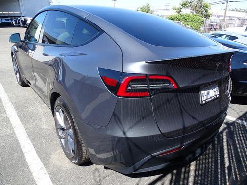2023 Tesla Model Y Performance Dual Motor All-Wheel Drive