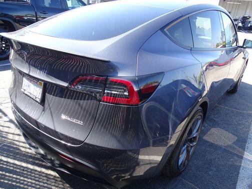 2023 Tesla Model Y Performance Dual Motor All-Wheel Drive