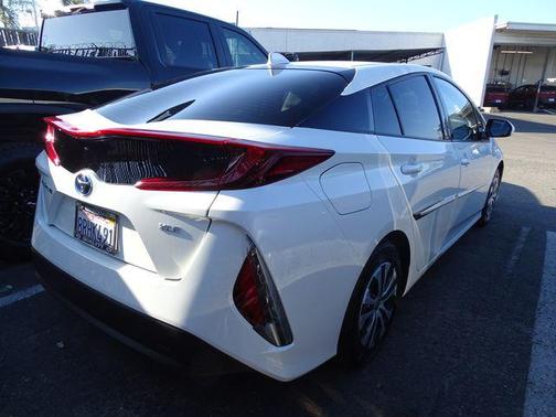 2020 Toyota Prius Prime XLE