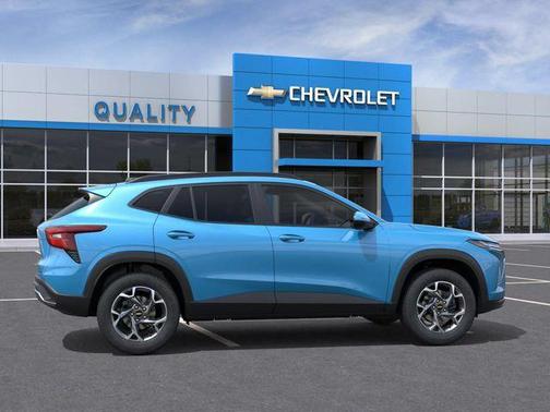 Marina Blue Metallic 2026 Chevrolet Trax LT