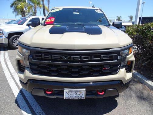Sand Dune Metallic 2022 Chevrolet Silverado 1500 Custom Trail Boss