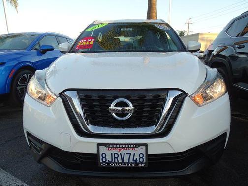 2019 Nissan Kicks SV