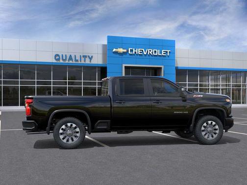 Black 2026 Chevrolet Silverado 2500 Custom
