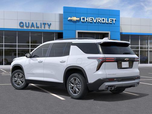 Polar White Tricoat 2026 Chevrolet Traverse LT