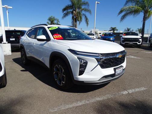 2024 Chevrolet Trax LT