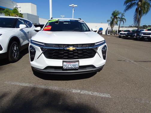 2024 Chevrolet Trax LT
