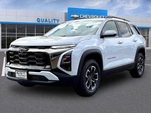 Polar White Tricoat 2027 Chevrolet Equinox FWD ACTIV