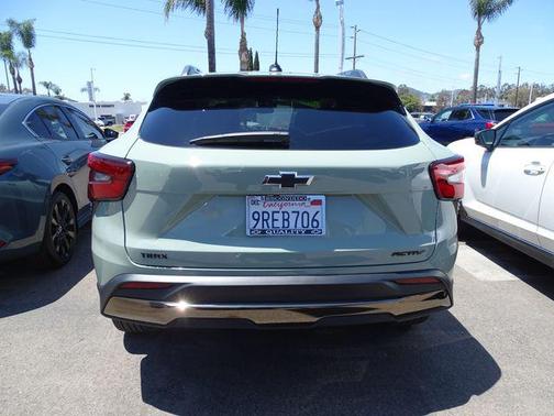 Green 2025 Chevrolet Trax FWD ACTIV