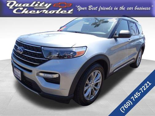 Silver Metallic 2020 Ford Explorer XLT