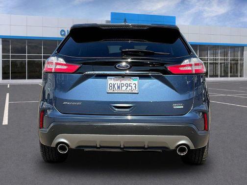 Blue Metallic 2019 Ford Edge SEL