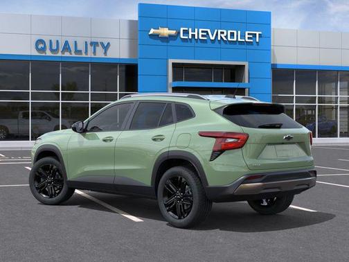 Green 2026 Chevrolet Trax FWD ACTIV