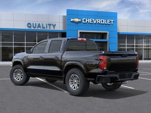 Black 2026 Chevrolet Colorado LT