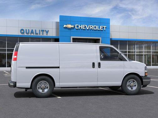 2025 Chevrolet Express 2500 RWD 2500 Regular Wheelbase WT