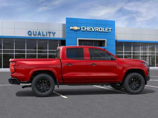 Radiant Red Tintcoat 2026 Chevrolet Colorado WT